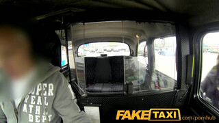 FakeTaxi - a kicsike lopós csoki csaj megbánja amit tett