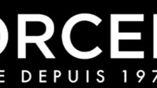Dorcelclub.com - dupla csoki hölgyemény megosztozik egy srácon