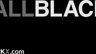 AllBlackX - Cecilia Lion a gyönyörű szőrös muffos tini
