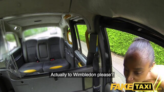 Fake Taxi - Lola Marie a bombázó csoki milf