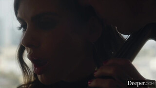 Deeper - Keisha Grey a hatalmas keblű fiatal picsa