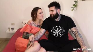 Silvia alázatos cumizása desmond káróján latina hőn