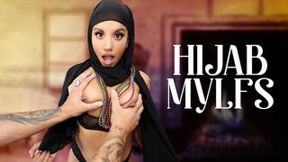 Hijab Stepmom Is Not Too Wild, So Showing Stepson Forbidden Parts Of Her Body Feels Crazy Taboo