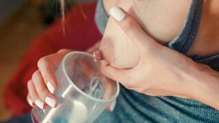 Brittany Andrews és Brandi Love méretes tőgyes csábítása