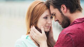 Vörös csábítók Michelle H és Red Fox gyengéd baszása