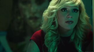 Malena Morgan lágy leszbi játék kiborotvált punciakkal