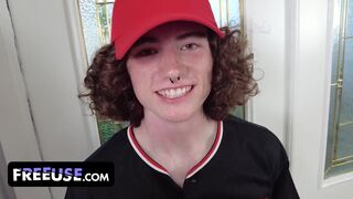 Megdugtam az edzőmet! szerencsés baseball játékos ingyenesen használja méretes cicis milfjét!