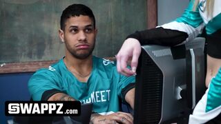 A sulis spiné és a pompomlány: nevelő testvérek cserebere története