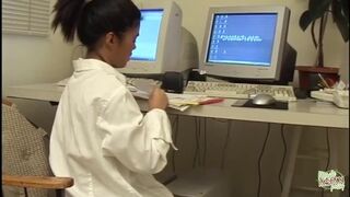 Ázsiai tini lányok méretes faszos szopós dugásai