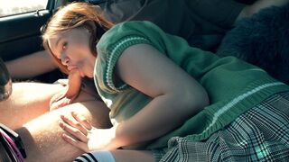 Sulis picsa verdában nyilvános szopással csábít hazavitelre