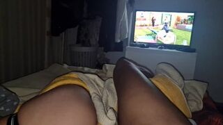 Imádom megbaszni az új barátnőmet, egy 18 éves latin picsát nagy segggel - igazi dugás spanyolul