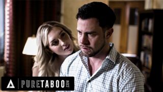 Baszásmániás Világos Szőke Csábít El Törékeny Tanácsadót Sötét Múlttal a Pure Taboo Legújabb Videójában