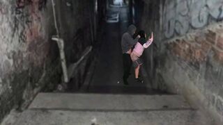 Csoki kurva durván megrakva a favela domb urával a funk tánc után