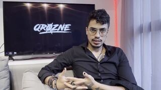 Alaposan basznak az amatőr ribancok a gyűlölködők ellen