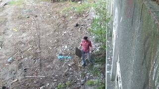 Krissy Kage néger hajjal keményen rakva az elhagyott épületben