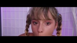 Világos Szőke Tini Pigtails Cumizás POV-ban a Nookies Csatornán
