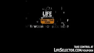 Éld át a legforróbb napot a Life Selectorral Mia Malkova társaságában