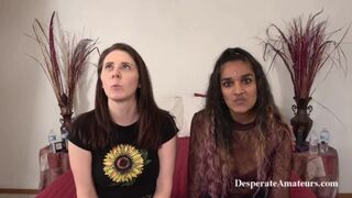 Forró casting forgatás Rose-zal, ahol méretes cickós milf és petite tini mutatja meg magát - Desperate Amateurs